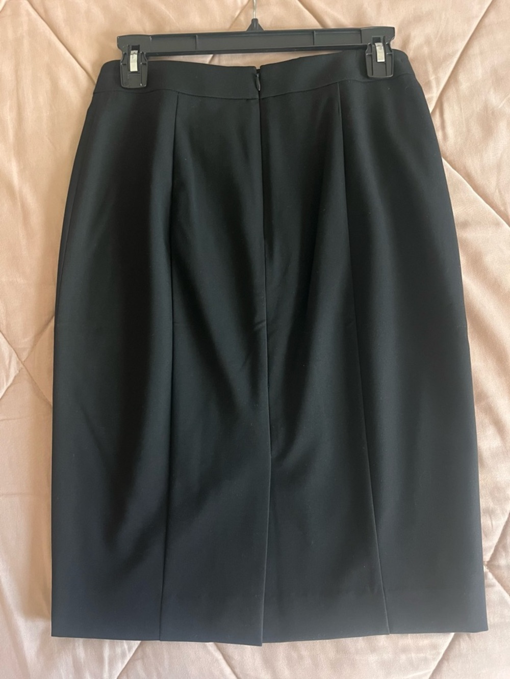 Ann Taylor Black Pencil Skirt - Sleek Workwear